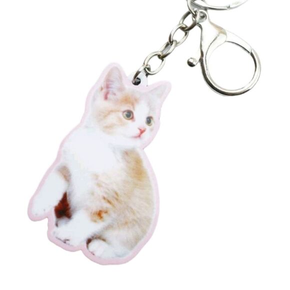Kitten Charm Keychain - Picture 4 of 4